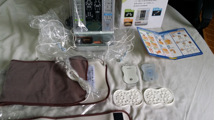 歐姆龍 HV-F5200 低週波治療器 入手不專業開箱