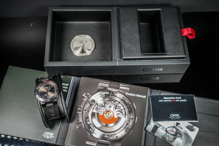 分享 ORIS El Hierro & Oris Aquis Date Diamonds