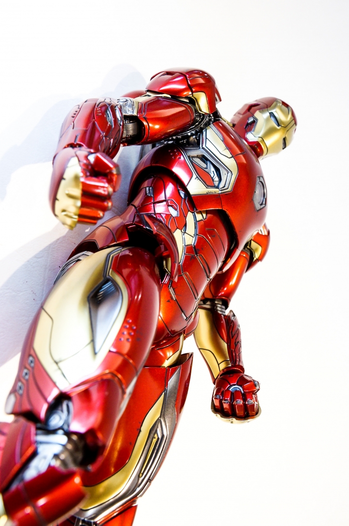 [分享] Hot Toys Iron Man Mark45