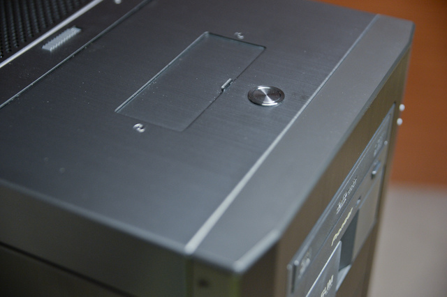 [亂開箱] 聯力機殼 LIAN LI PC-A61