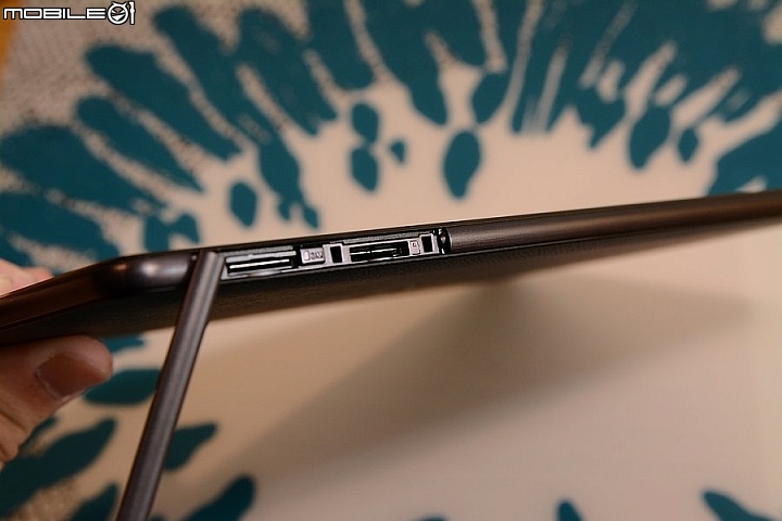 開箱-輕巧高畫質ASUS ZenPad 3 8.0  Z581KL可通話平板