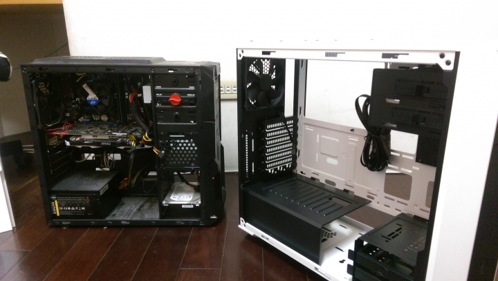 【分享開箱】我的彩色迷幻Cooler Master Masterbox 5,NZXT HUE+...etc（圖超多文超長）