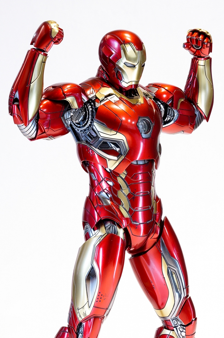[分享] Hot Toys Iron Man Mark45