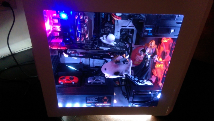 【分享開箱】我的彩色迷幻Cooler Master Masterbox 5,NZXT HUE+...etc（圖超多文超長）