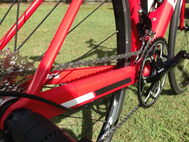 [開箱]BMC Teammachine SLR03 + 14樓有騎乘心得