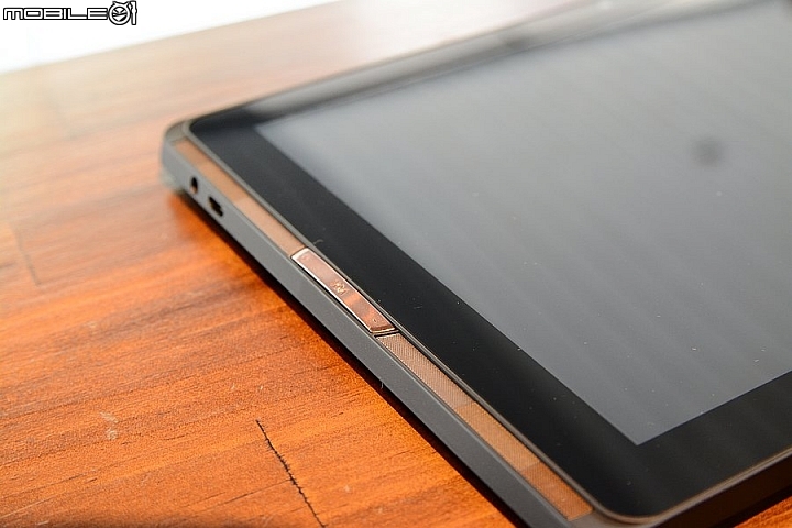 稀有影音平板-ACER A3-A40開箱
