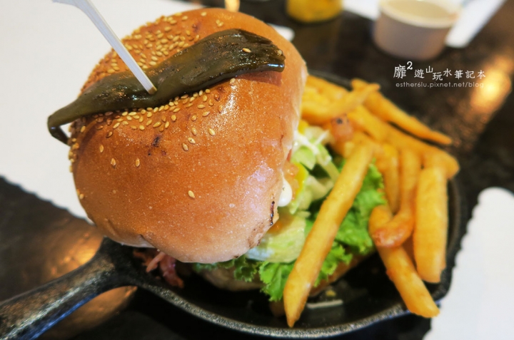 中壢~GARY BEE 69 中壢店 手工漢堡 美式餐廳