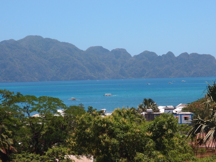 脫掉上衣 Busuanga(Coron) 我來啦