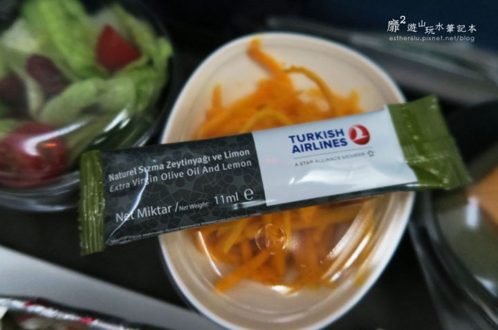 搭土耳其航空到瑞典斯德哥爾摩~伊斯坦堡轉機 Ataturk機場 飛機餐
