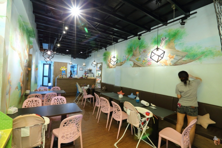 [台北]天母Hello!Jazz!親子餐廳,來數數有幾隻可愛動物,還有小朋友最愛的玻璃沙屋  by蛋拔