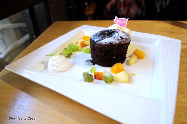 Piglet friendly cafe 彼克蕾一家以豬為主題的天然無添加任何化合物餐廳/台北寵物友善餐廳(捷運公館站)
