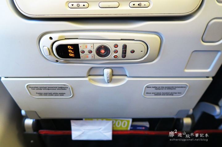 搭土耳其航空到瑞典斯德哥爾摩~伊斯坦堡轉機 Ataturk機場 飛機餐
