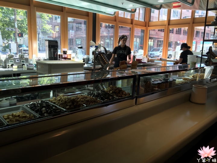 【美國・Portland・2016】Pine Street Market---國際美食街