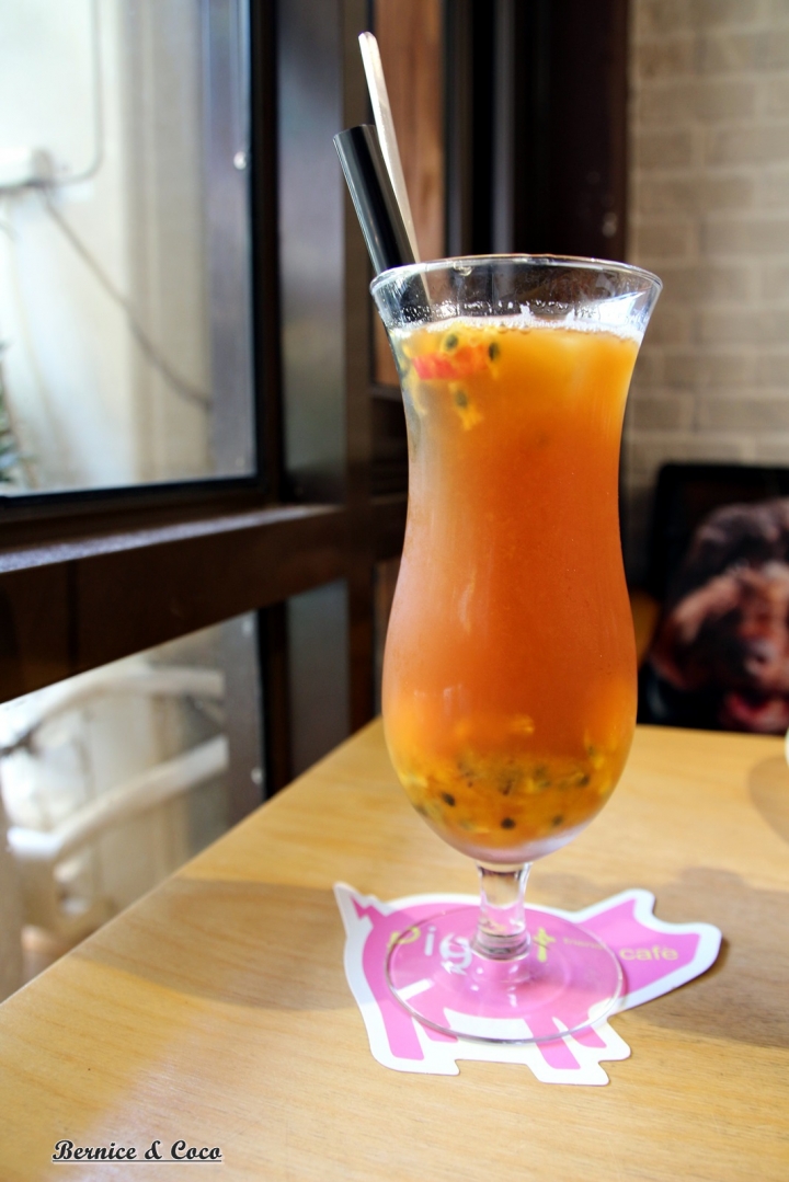 Piglet friendly cafe 彼克蕾一家以豬為主題的天然無添加任何化合物餐廳/台北寵物友善餐廳(捷運公館站)