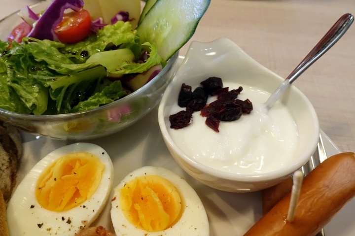 [食記] 新店。桔也咖啡Le gioie cafe。價格平實、用料實在的早午餐!