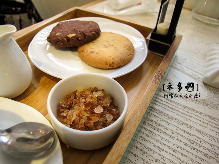 [ 台北捷運忠孝敦化站 ] 禾多 HERDOR | 外拍神美花牆✗夢幻少女甜點✗糖果屋✗超中肯食評✗有wifi插座