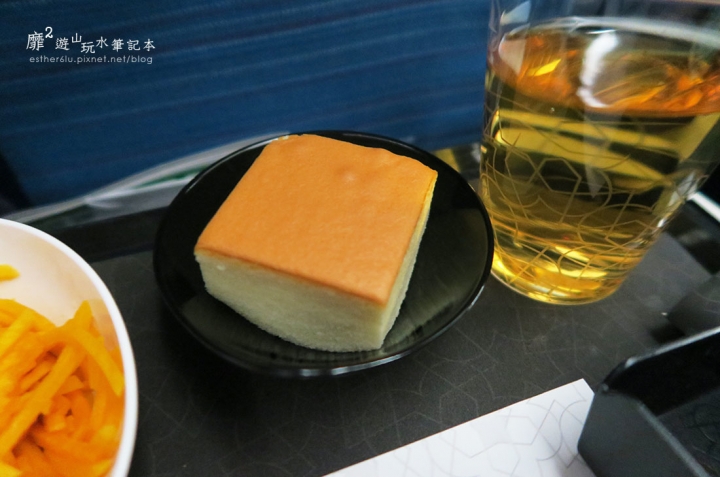 搭土耳其航空到瑞典斯德哥爾摩~伊斯坦堡轉機 Ataturk機場 飛機餐