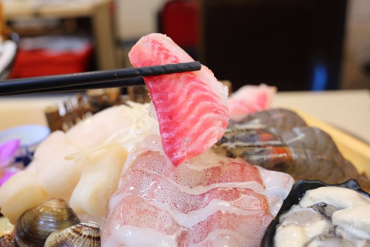 [新北]泰山極上日式涮涮鍋,主打C/P值高的火鍋店,來一個大海陸鍋吧  by蛋拔