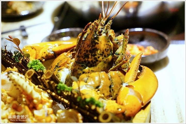 【台北捷運信義安和站】麻辣壹號店‧新菜色龍蟹套餐!波士頓龍蝦、鱈場蟹超滿足登場!