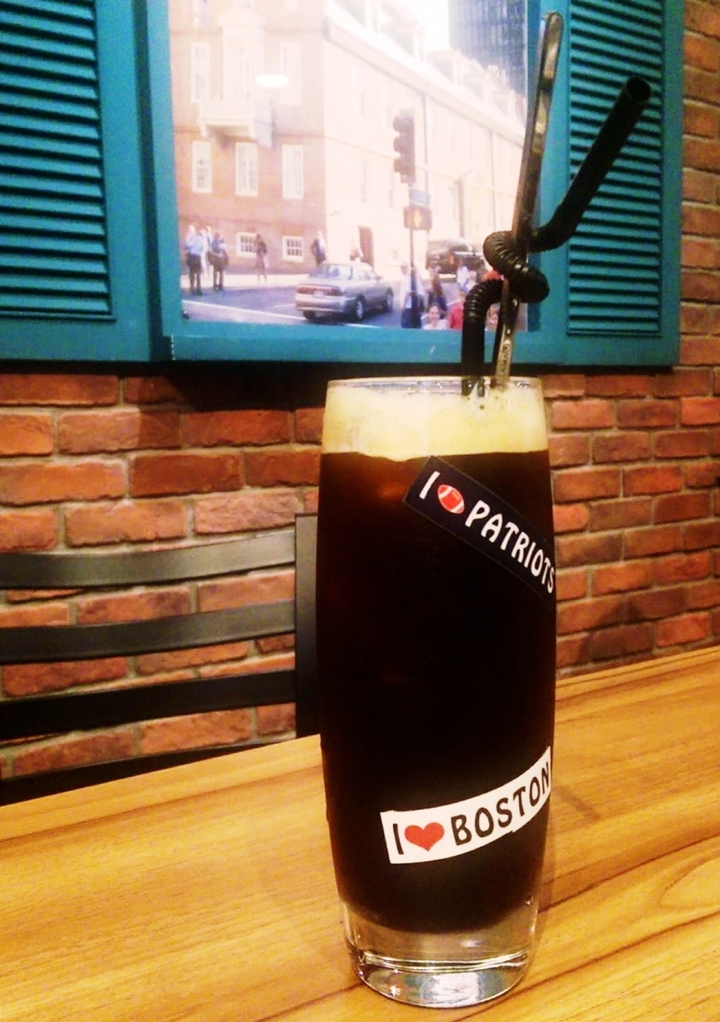 Wayne's Boston波士頓美式龍蝦牛排餐酒館豪華四人餐約會