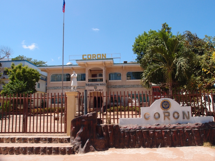 脫掉上衣 Busuanga(Coron) 我來啦