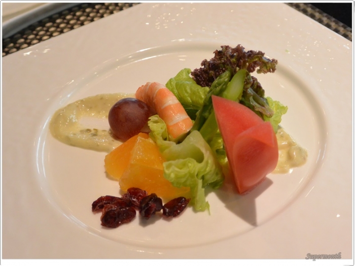 【埔里美食】牛耳．雕之森鐵板燒餐廳~大啖極品爆卵香魚與帝王蟹
