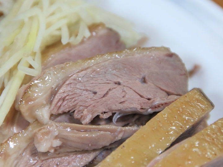 [嘉義][西區] 西市場無名鴨肉飯~經濟實惠的隱藏版老店