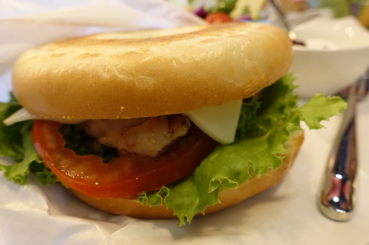[食記] 新店。桔也咖啡Le gioie cafe。價格平實、用料實在的早午餐!