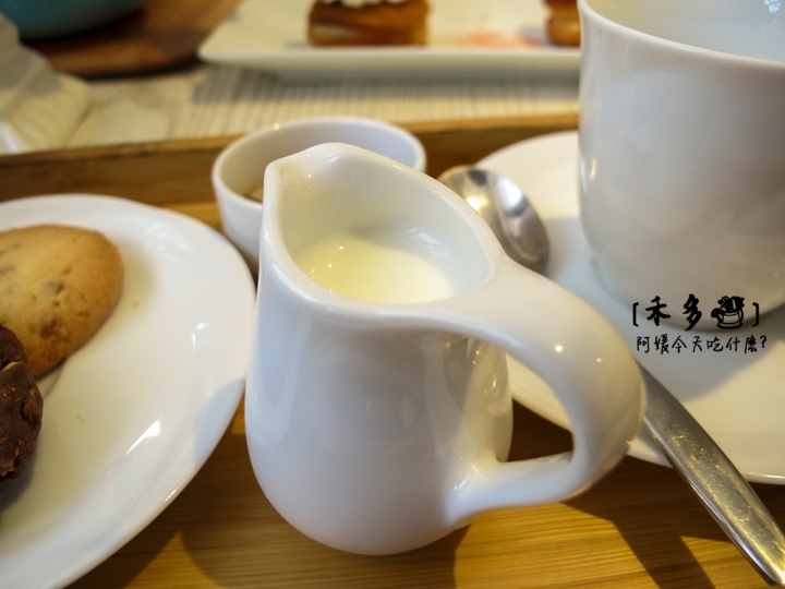 [ 台北捷運忠孝敦化站 ] 禾多 HERDOR | 外拍神美花牆✗夢幻少女甜點✗糖果屋✗超中肯食評✗有wifi插座