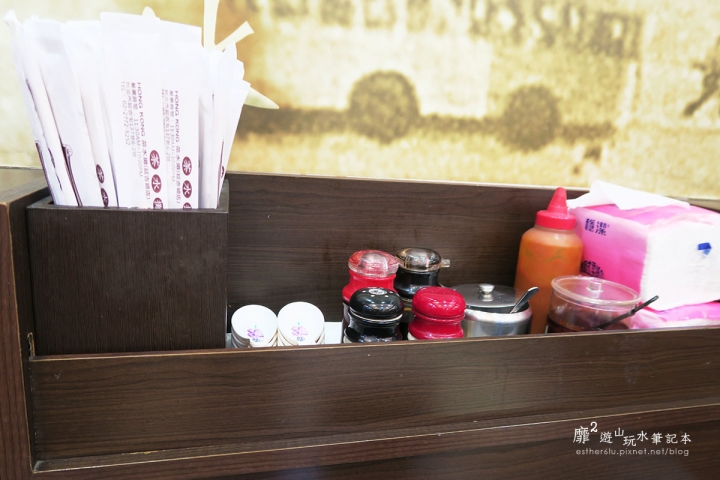 台北茶餐廳~嘜記飯堂 港式茶餐廳 茶水攤敦南店