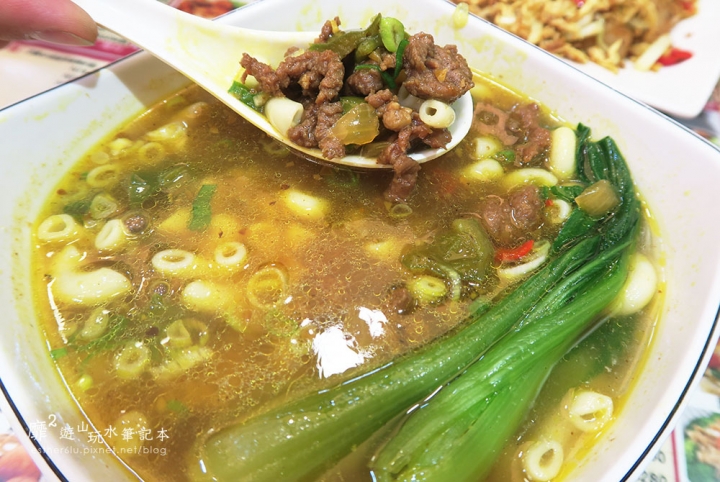 台北茶餐廳~嘜記飯堂 港式茶餐廳 茶水攤敦南店