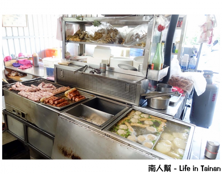 【台南市南區-美食】關東煮│烤物│炸物│飲料│體育場大林路上台南人的小點心~~體育場阿輝黑輪
