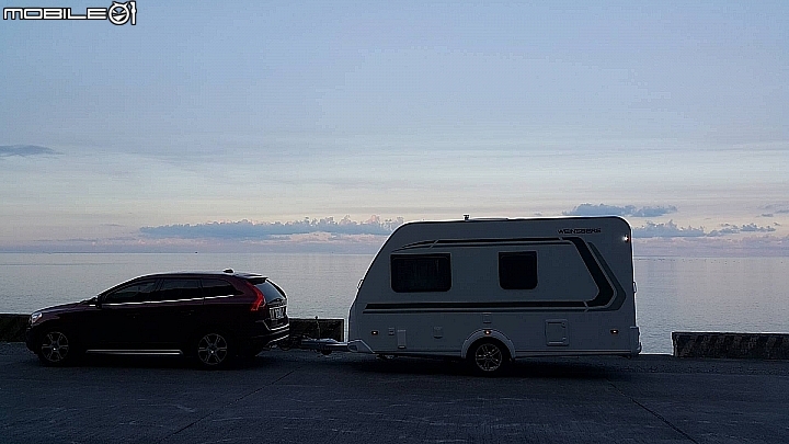 VOLVO帶我們全家去旅行.圖多慎入.