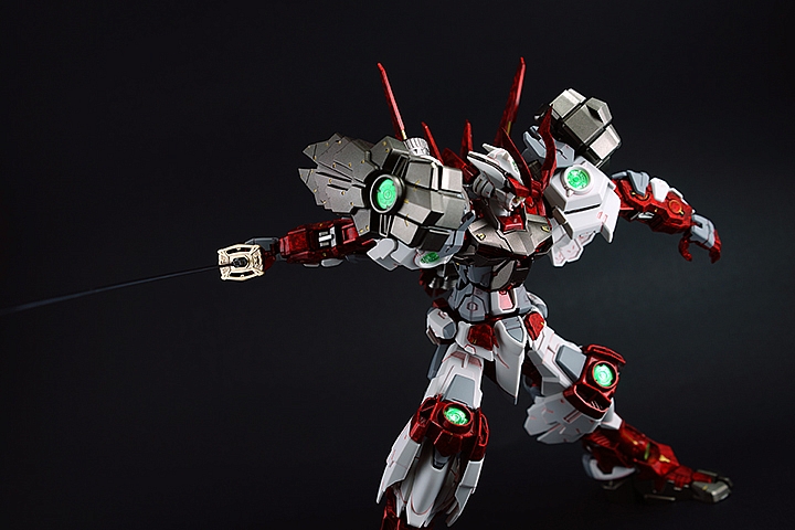 MG Sengoku Astray 戰國異端 碎花塗裝