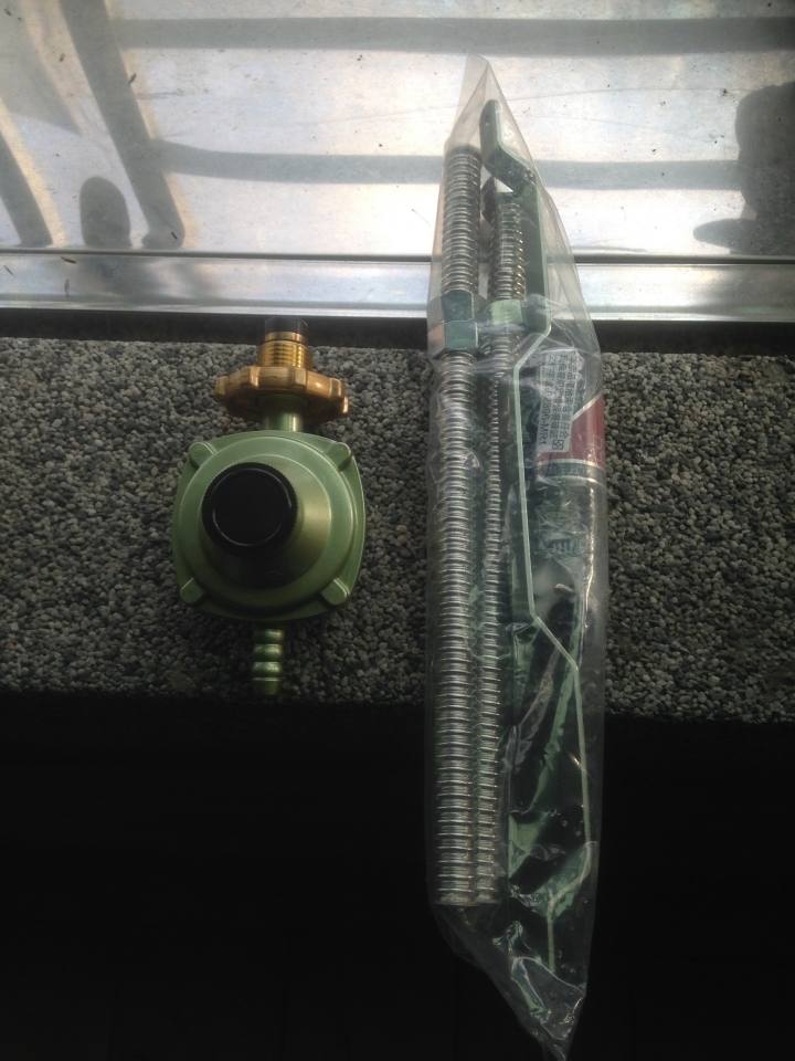 屋外型熱水器快速更換