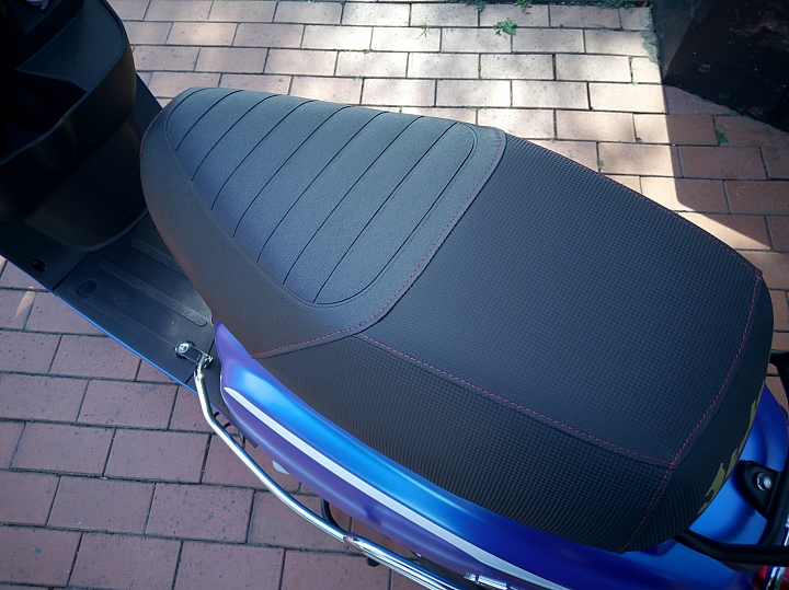J BUBU S 125 ABS消光藍