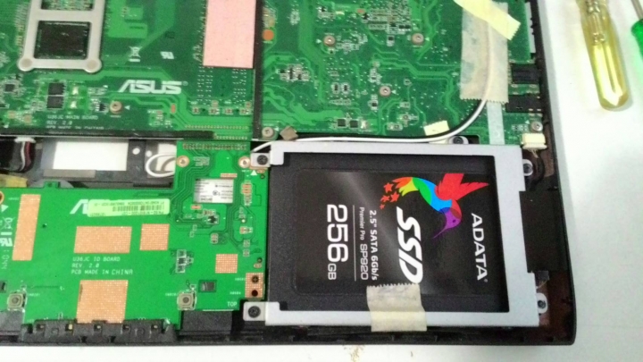 [請教]威剛 SP920SS 256G SDD裝筆電速度慢,要如何改善?