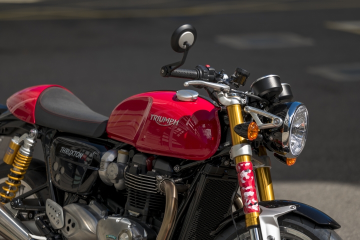 TRIUMPH THRUXTON R 新手駕駛