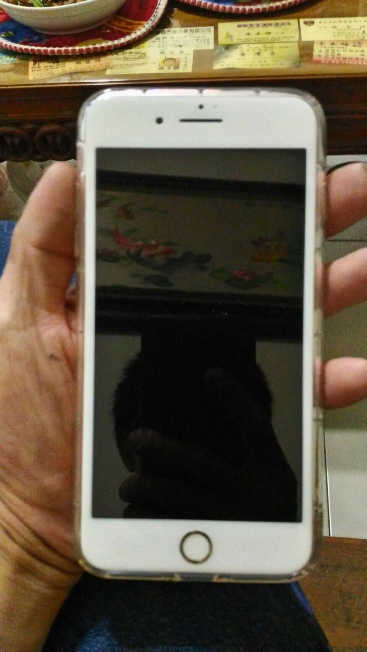 給有需要玻璃貼的跟保護殼參考