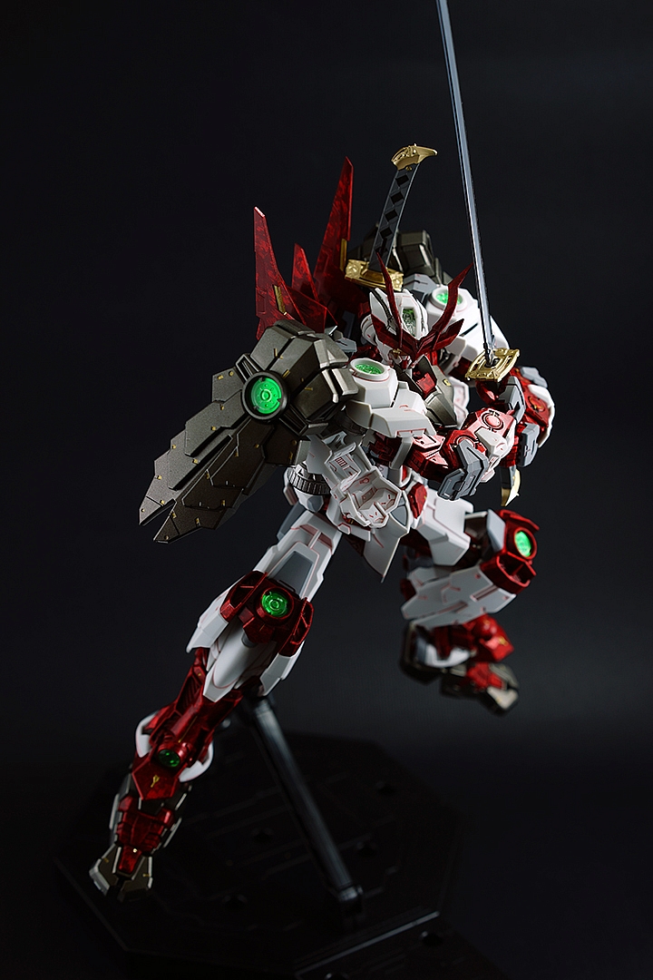 MG Sengoku Astray 戰國異端 碎花塗裝