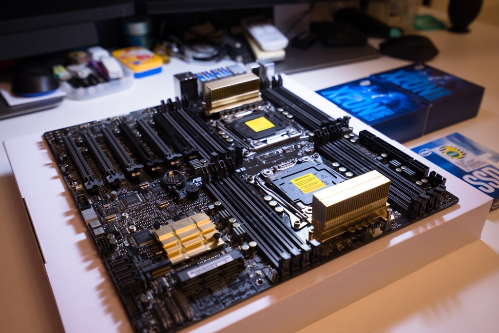 [分享] Xeon E5 2630v4 雙CPU