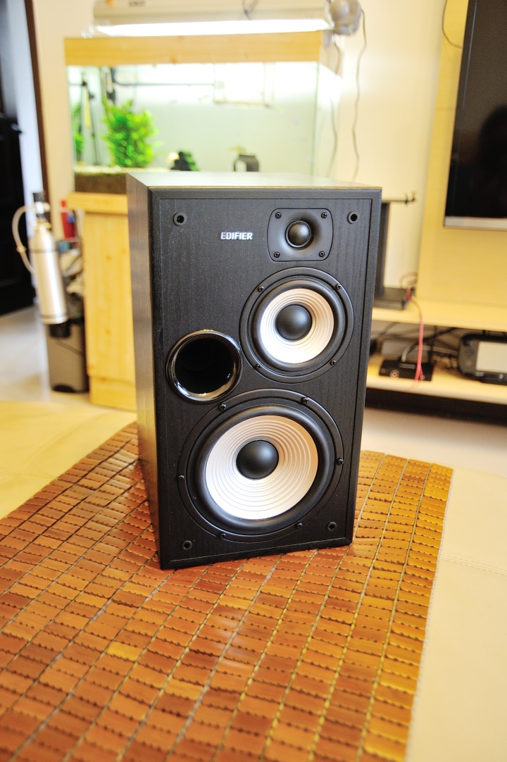 [開箱] Edifier R2730DB開箱心得報告