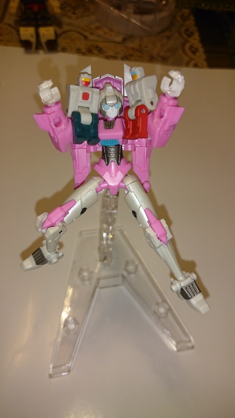 [變形金剛]開箱文 UT 傳奇級人狼&郭文  變形金剛介紹文15