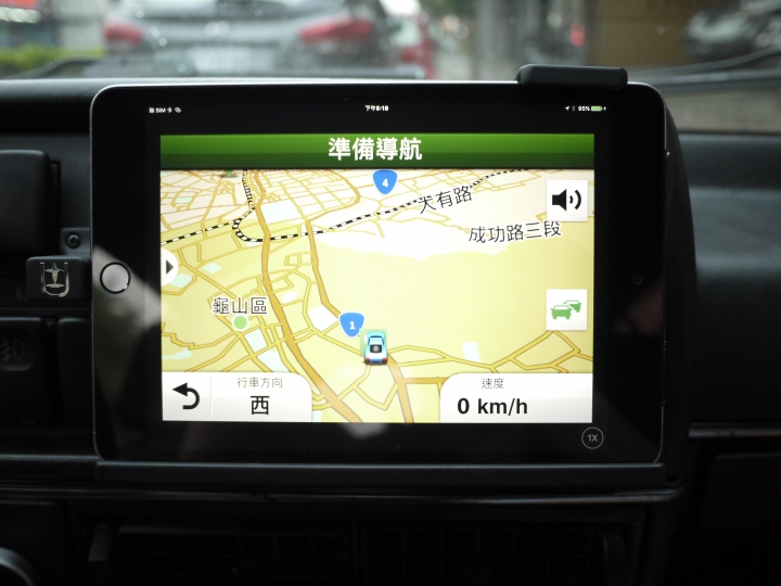 1 Din 汽車音響與iPad的天作之合！