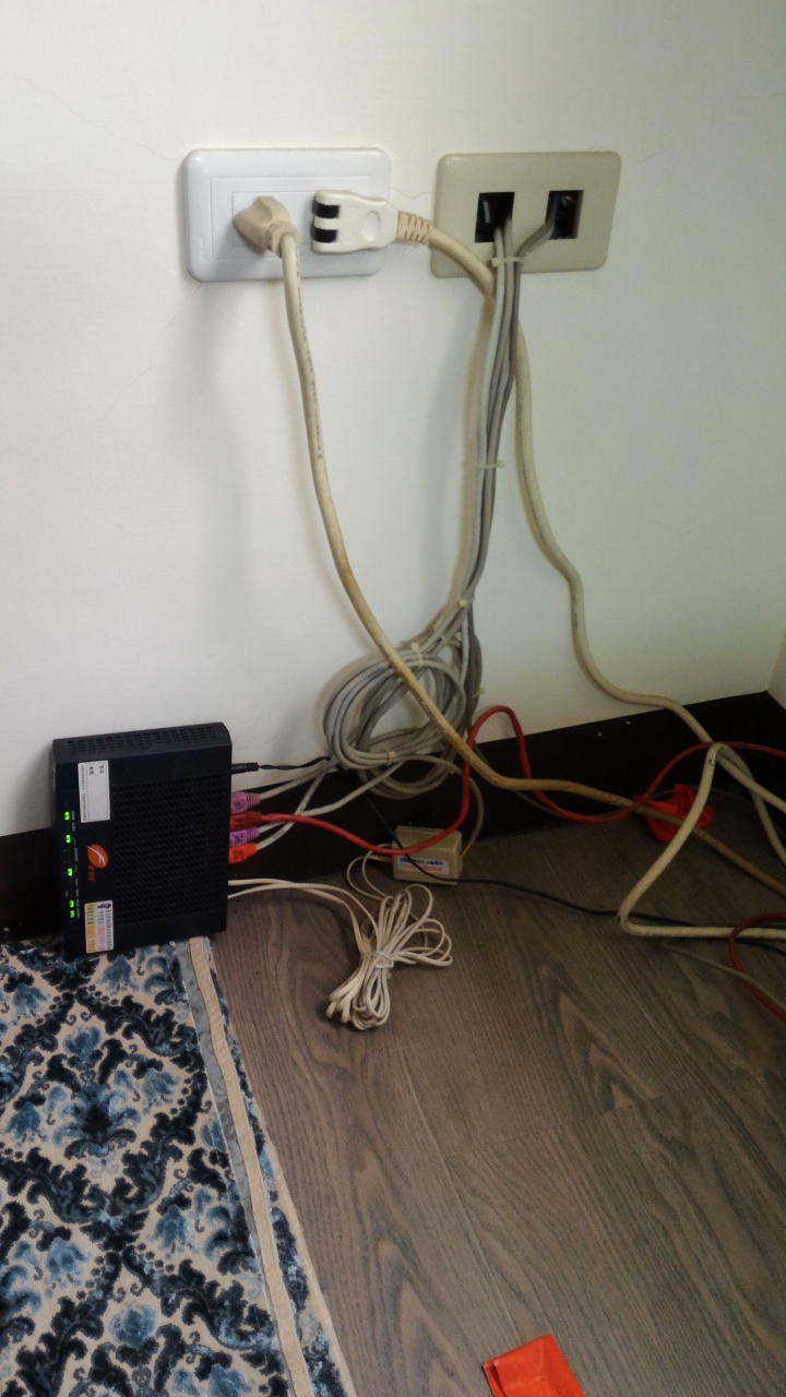 高雄市 中華電信+Hinet 的光世代[FTTH](300M/100M) 供裝全紀錄+完整測試心得