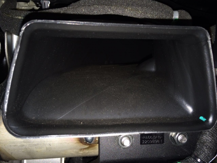 Luxgen S3小鐵灰的駕駛座出風口改良DIY分享
