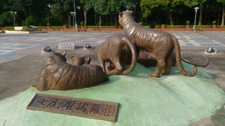 跟 著 K A N O 騎 遊 嘉 義