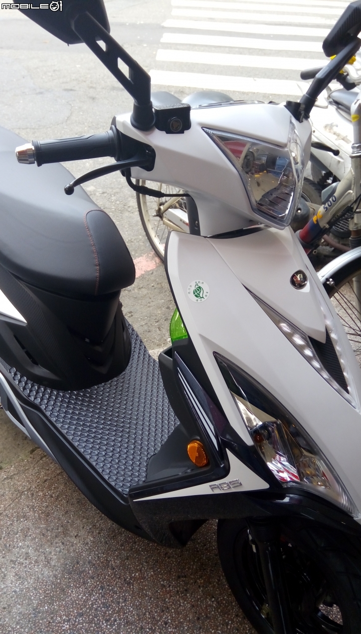 vjr125 abs雙碟2016 消光白黑