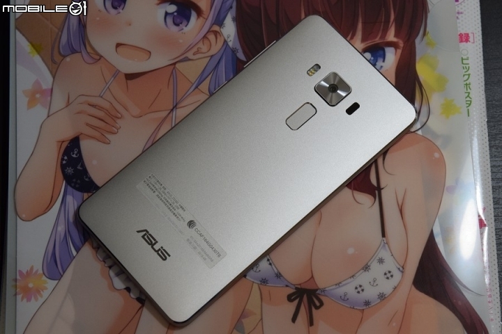 性能旗艦ASUS ZenFone 3 Deluxe(6G/64G)冰河銀 開箱
