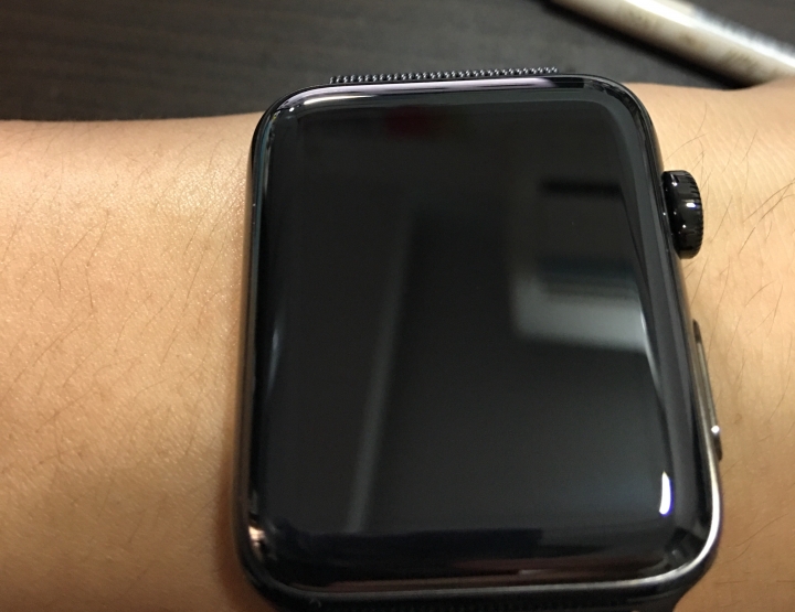 Apple Watch series2 藍寶石正常使用也會刮傷？！已補圖